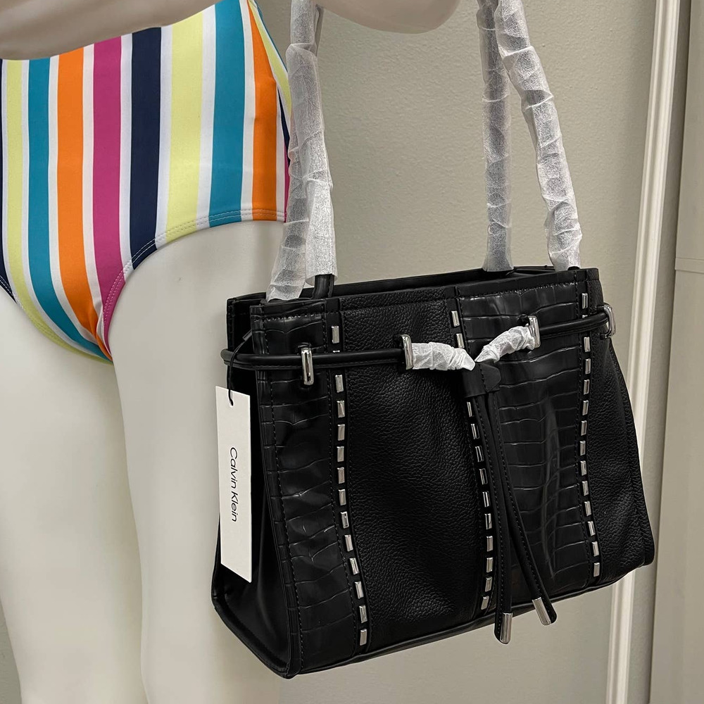 $398 Retail Calvin Klein FATIMA H2AZUER